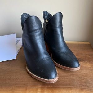 Poppy Barley 2.5 Ankle Boots